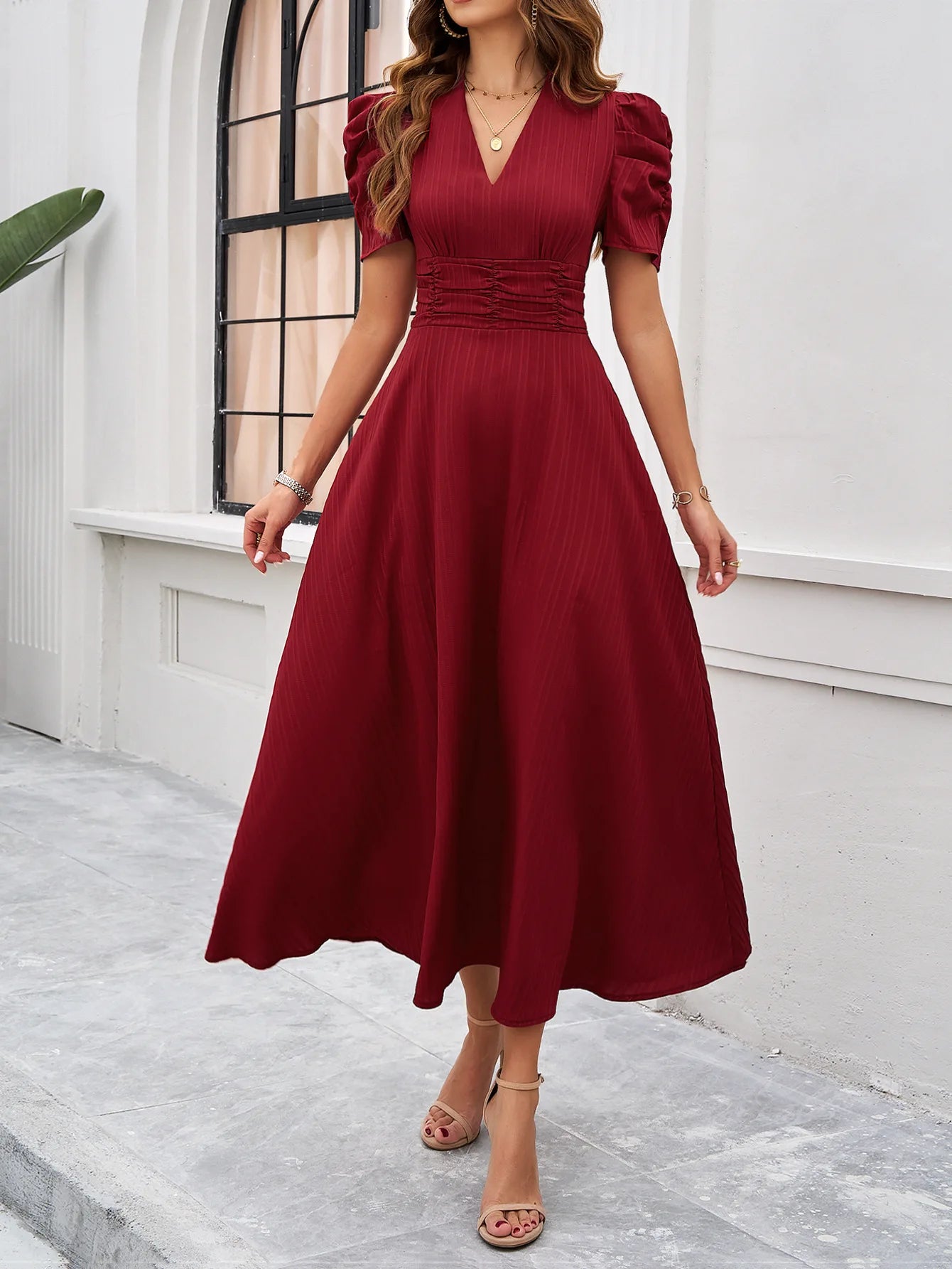 RED ELEGANT V-NECK PRINCESS DRESS mfoya