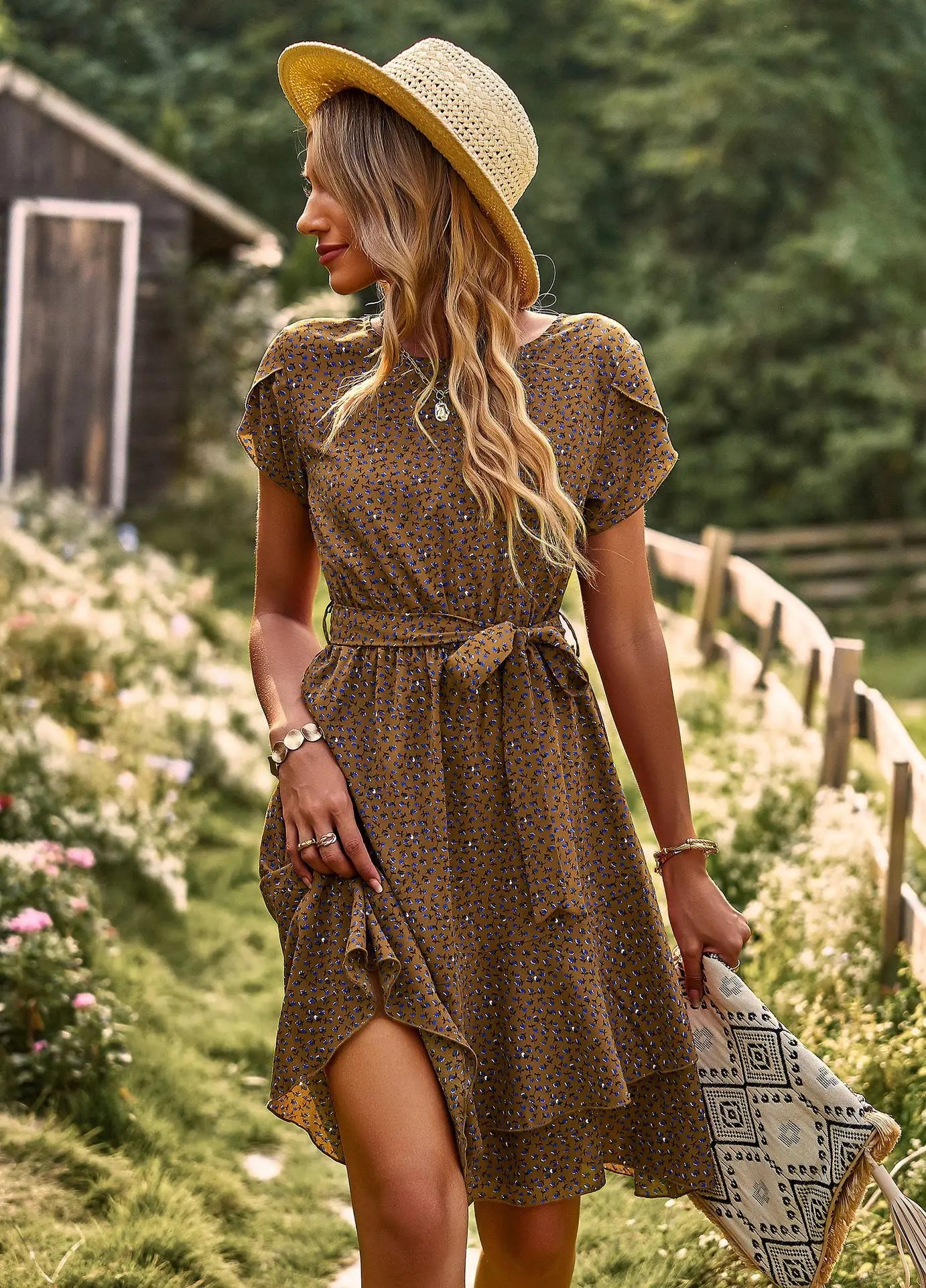 BROWN SEASIDE PRINT WRAP DRESS mfoya