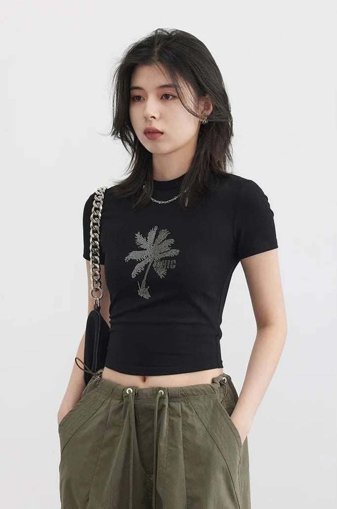 BLACK DIAMOND DECO FLORAL CROP TEE mfoya