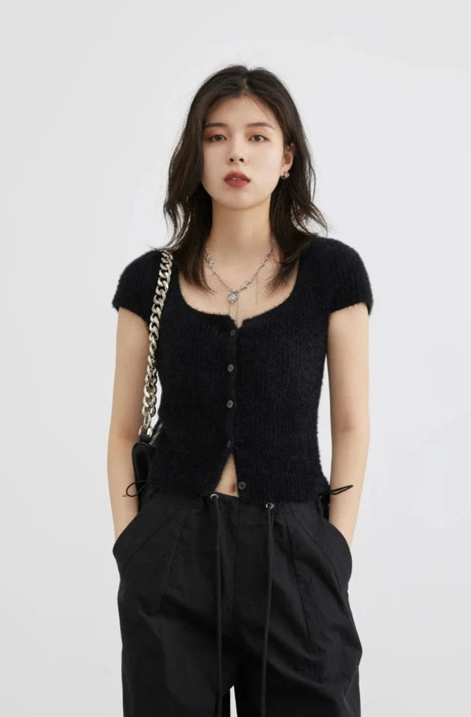 BLACK SQUARE NECK KNIT CARDIGAN mfoya