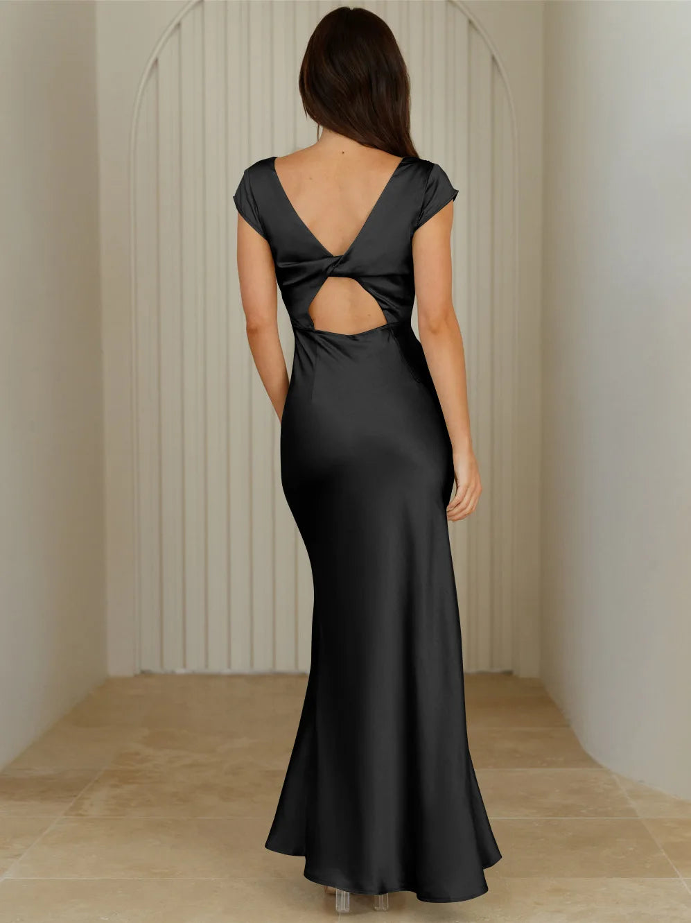 BLACK ELEGANT SATIN MERMAID DRESS mfoya