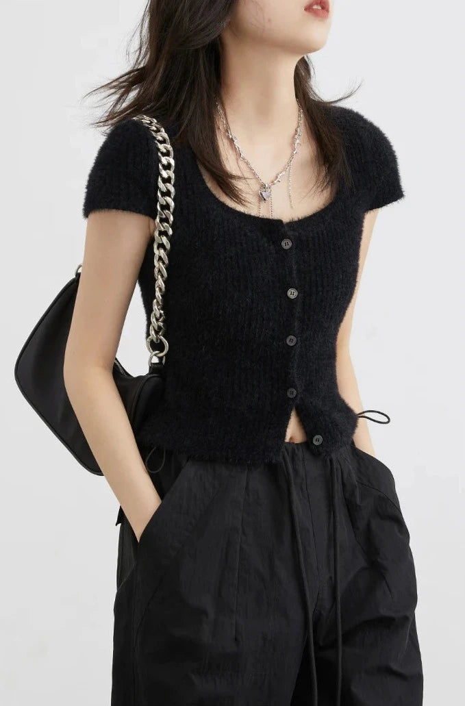 BLACK SQUARE NECK KNIT CARDIGAN mfoya