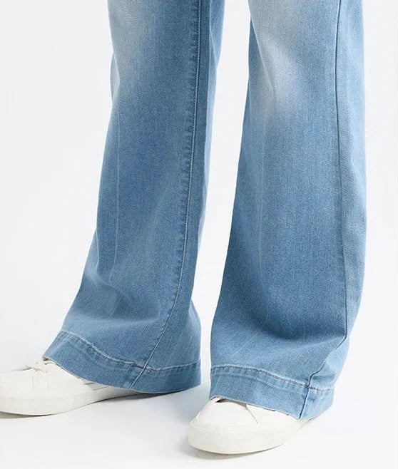 STYLISH MI-WAIST BOOTCUT JEANS mfoya