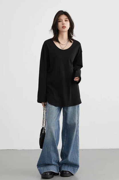 BLACK RELAXED U-NECK LONG SLEEVE TEE