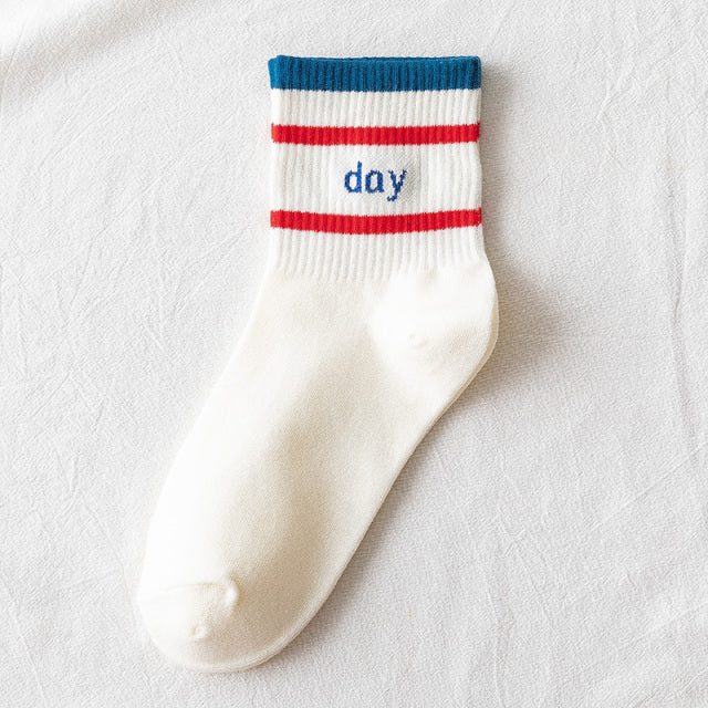 LETTER PATTERNED SOCKS mfoya